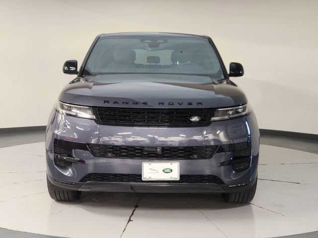 Used 2025 Land Rover Range Rover Sport SE image 9
