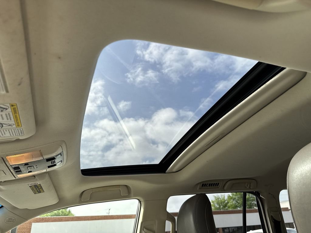 Used 2015 Lexus GX 460 w/ Premium Package AWD/4WD image 22