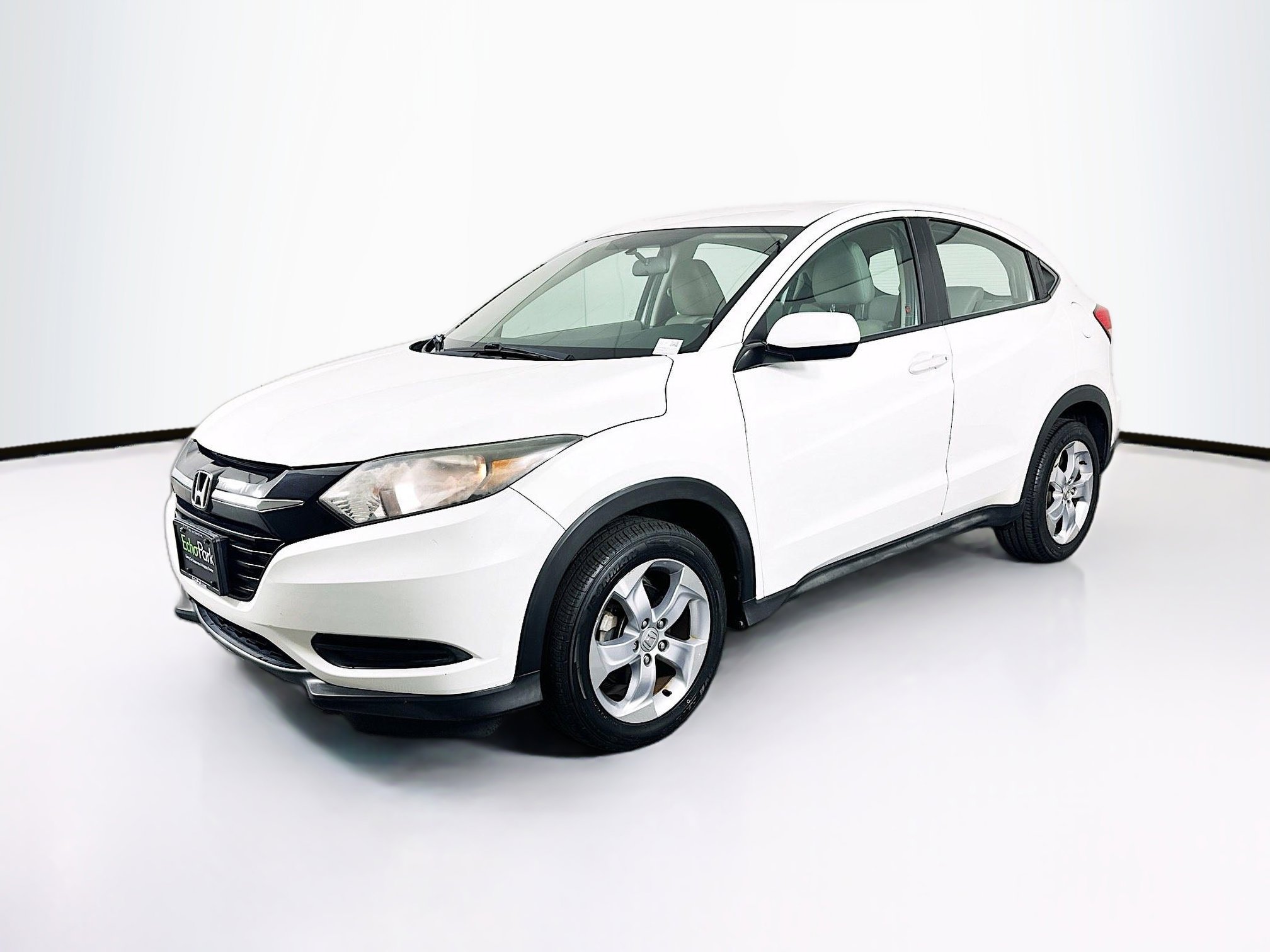 Used 2016 Honda HR-V LX image 3