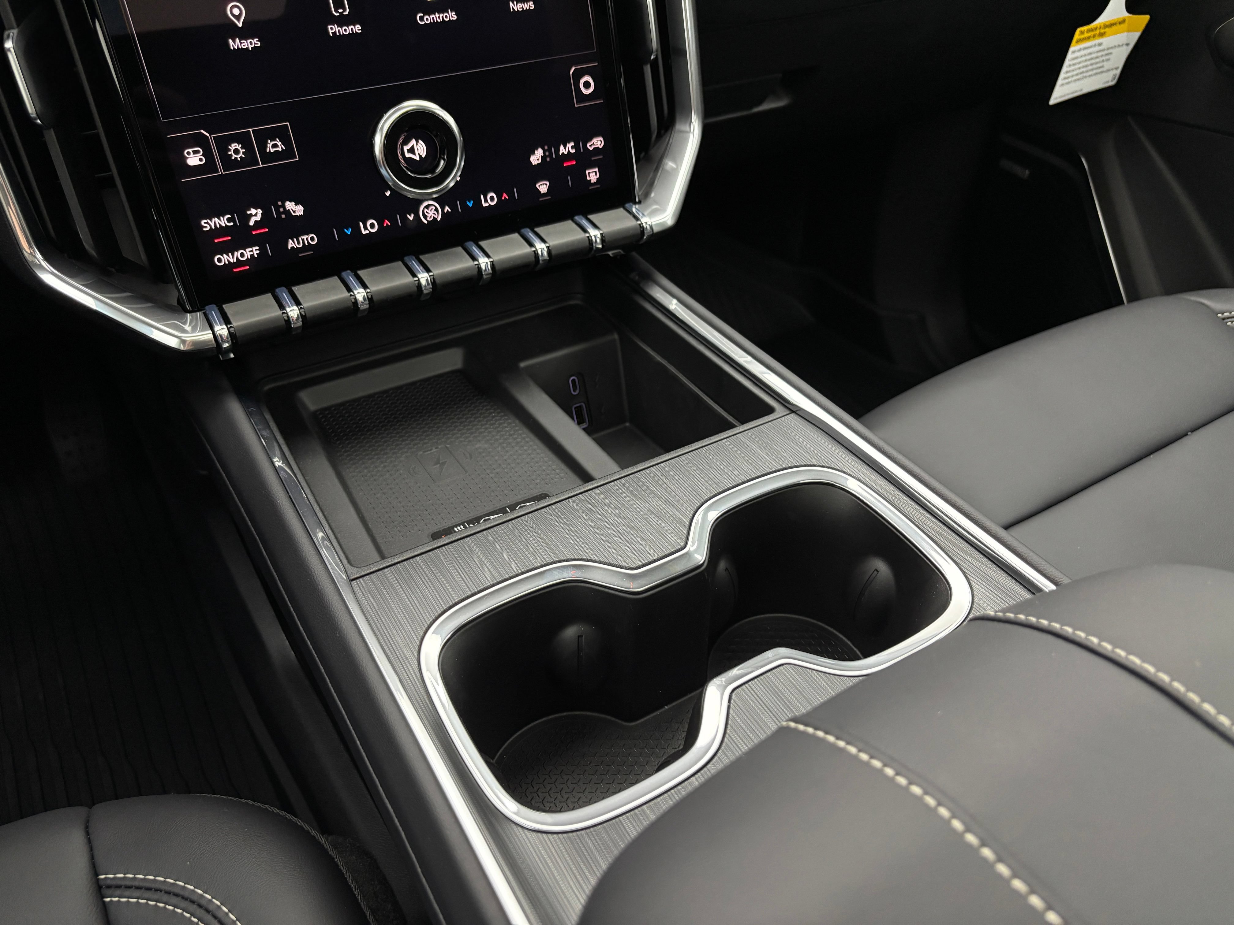 New 2026 GMC Acadia Elevation w/ Black Edition FWD image 31