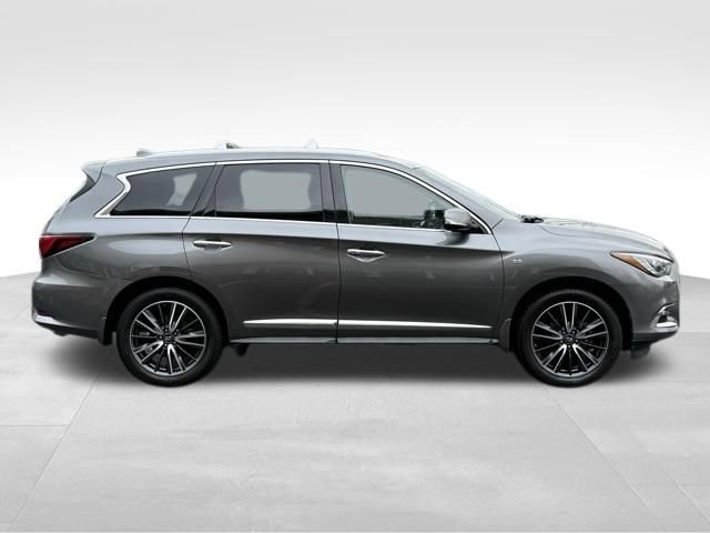 Used 2019 INFINITI QX60 Luxe w/ Sensory Package AWD/4WD image 8