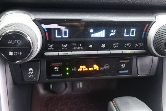 Used 2023 Toyota RAV4 Limited AWD/4WD image 11