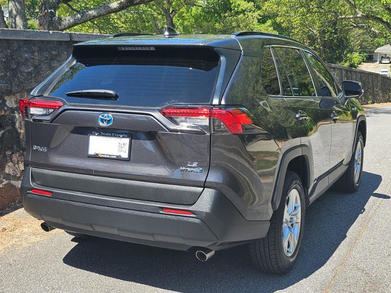 Used 2019 Toyota RAV4 LE image 7