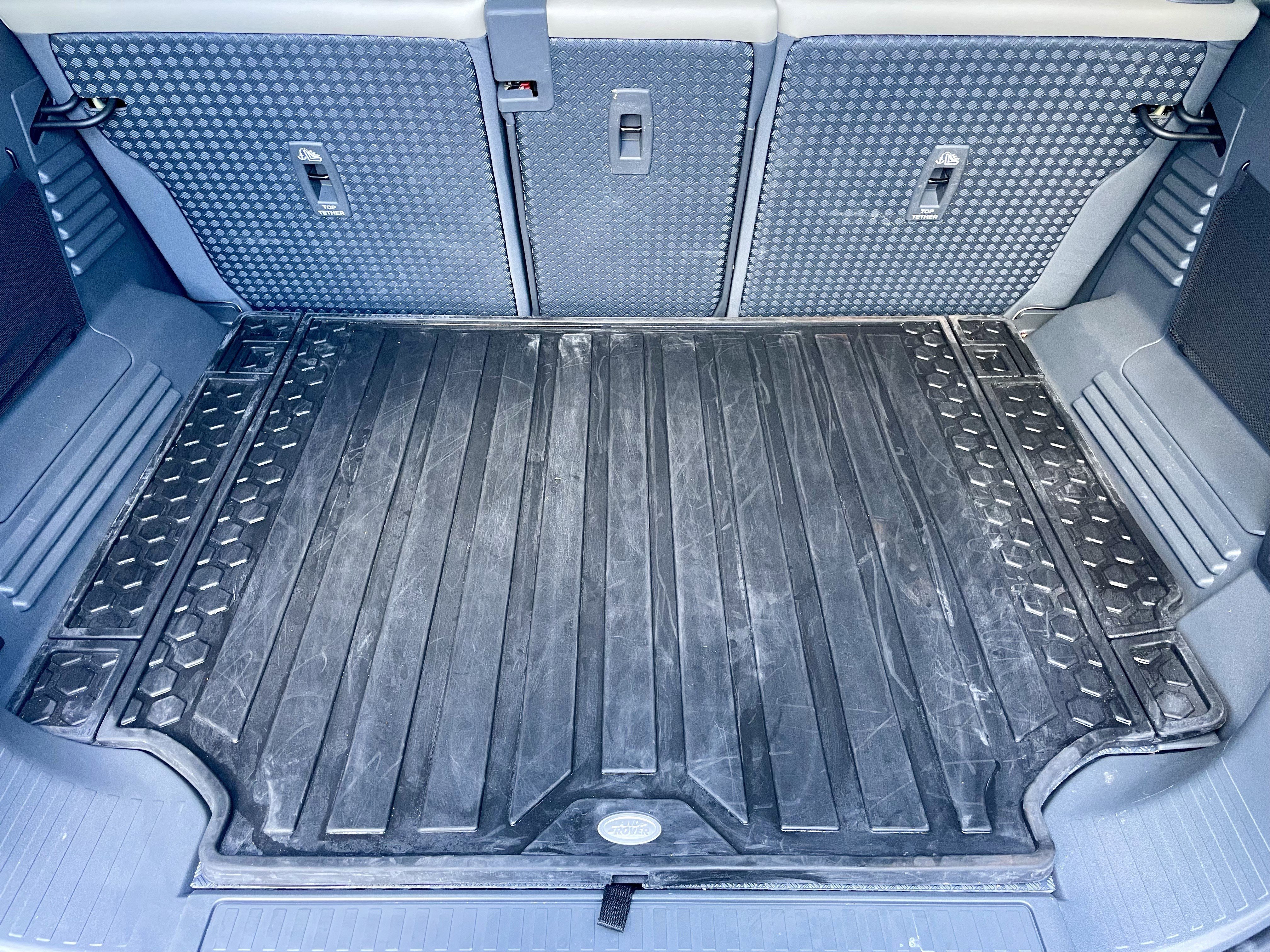 Certified 2024 Land Rover Defender 110 S image 35