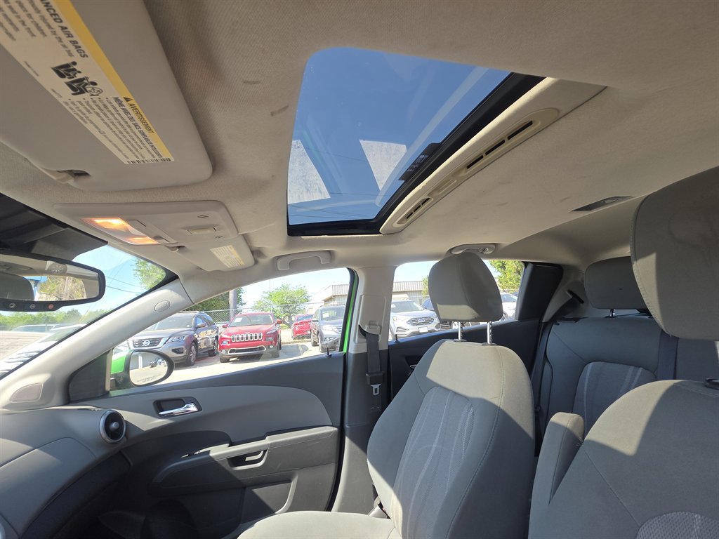 Used 2014 Chevrolet Sonic LT w/ LT Spring Promotional Package FWD image 13