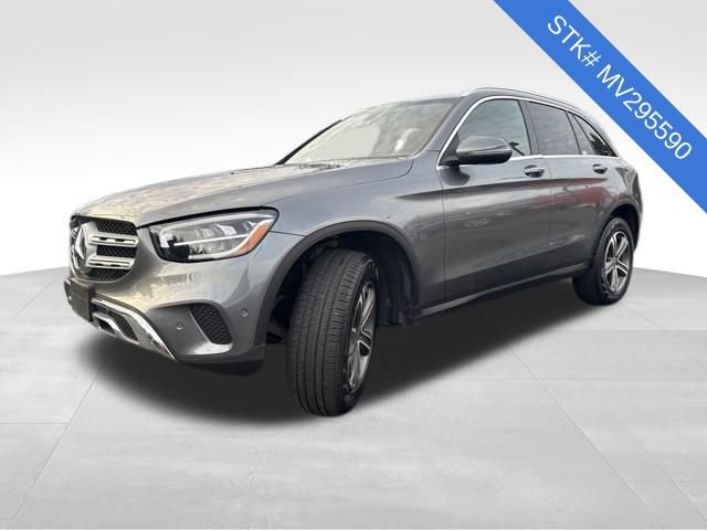Used 2021 Mercedes-Benz GLC 300 4MATIC image 3