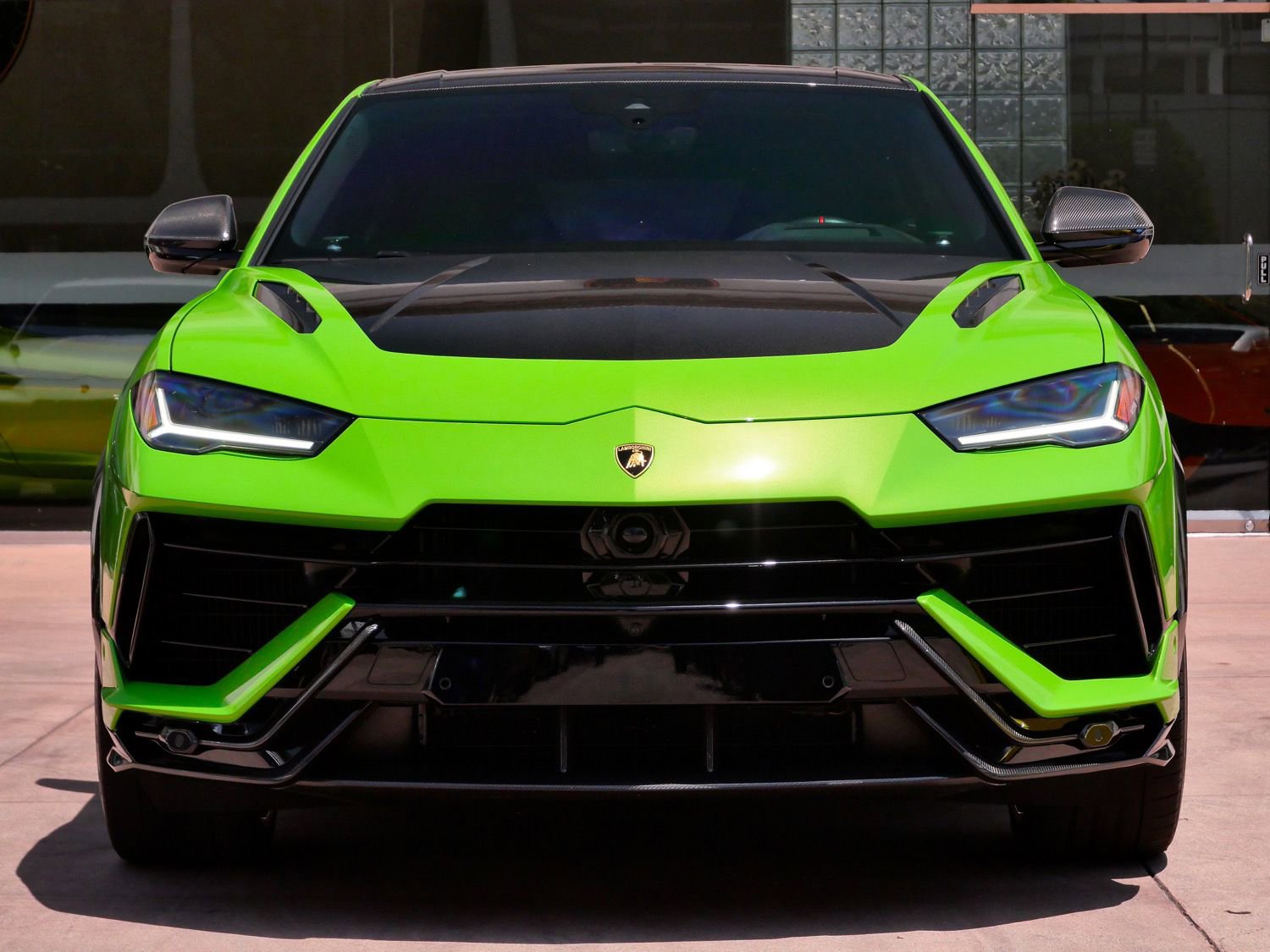 Used 2023 Lamborghini Urus Performante AWD/4WD image 5