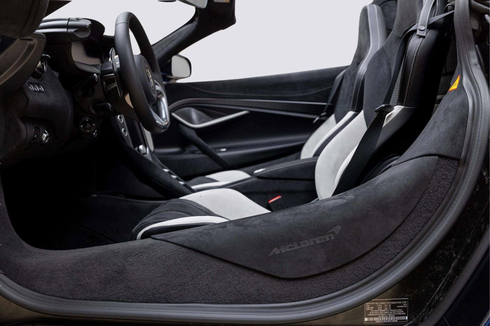 New 2026 McLaren 750S Spider RWD image 13