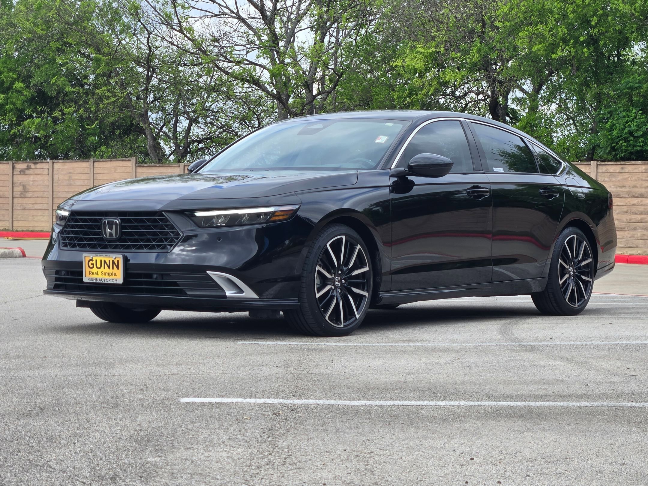 Used 2023 Honda Accord Touring image 7