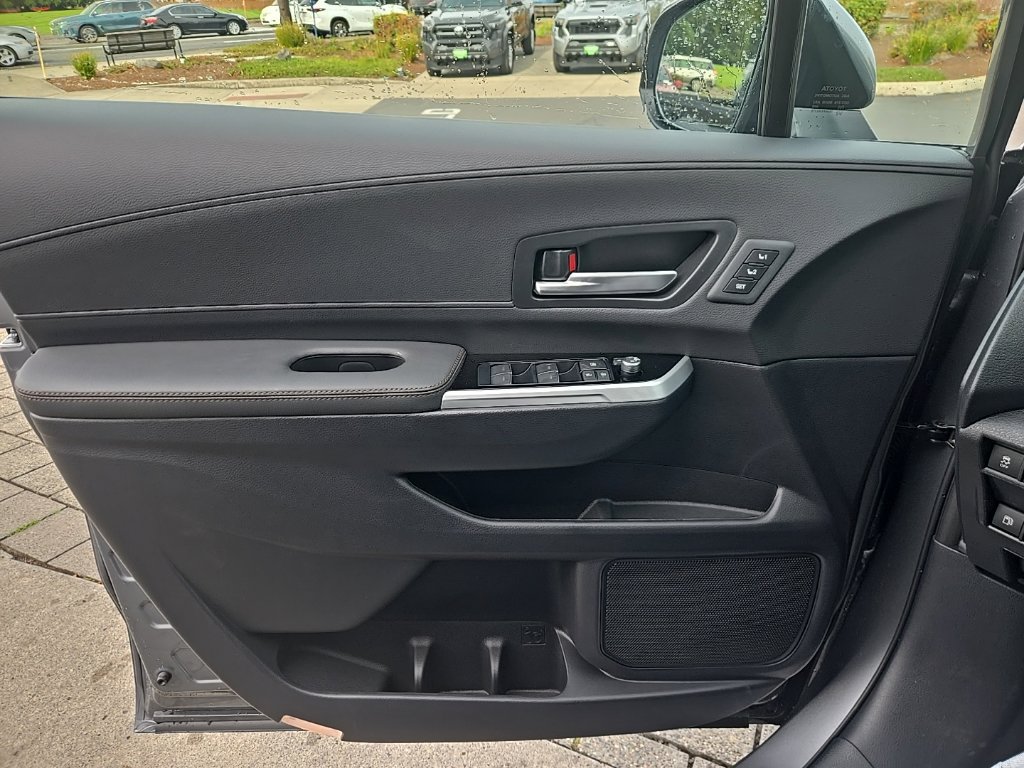 New 2026 Toyota Sienna Limited AWD/4WD image 17