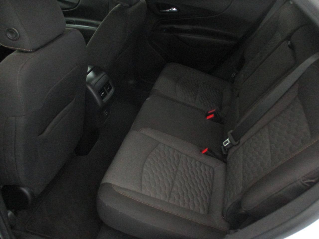 Used 2020 Chevrolet Equinox LT image 10