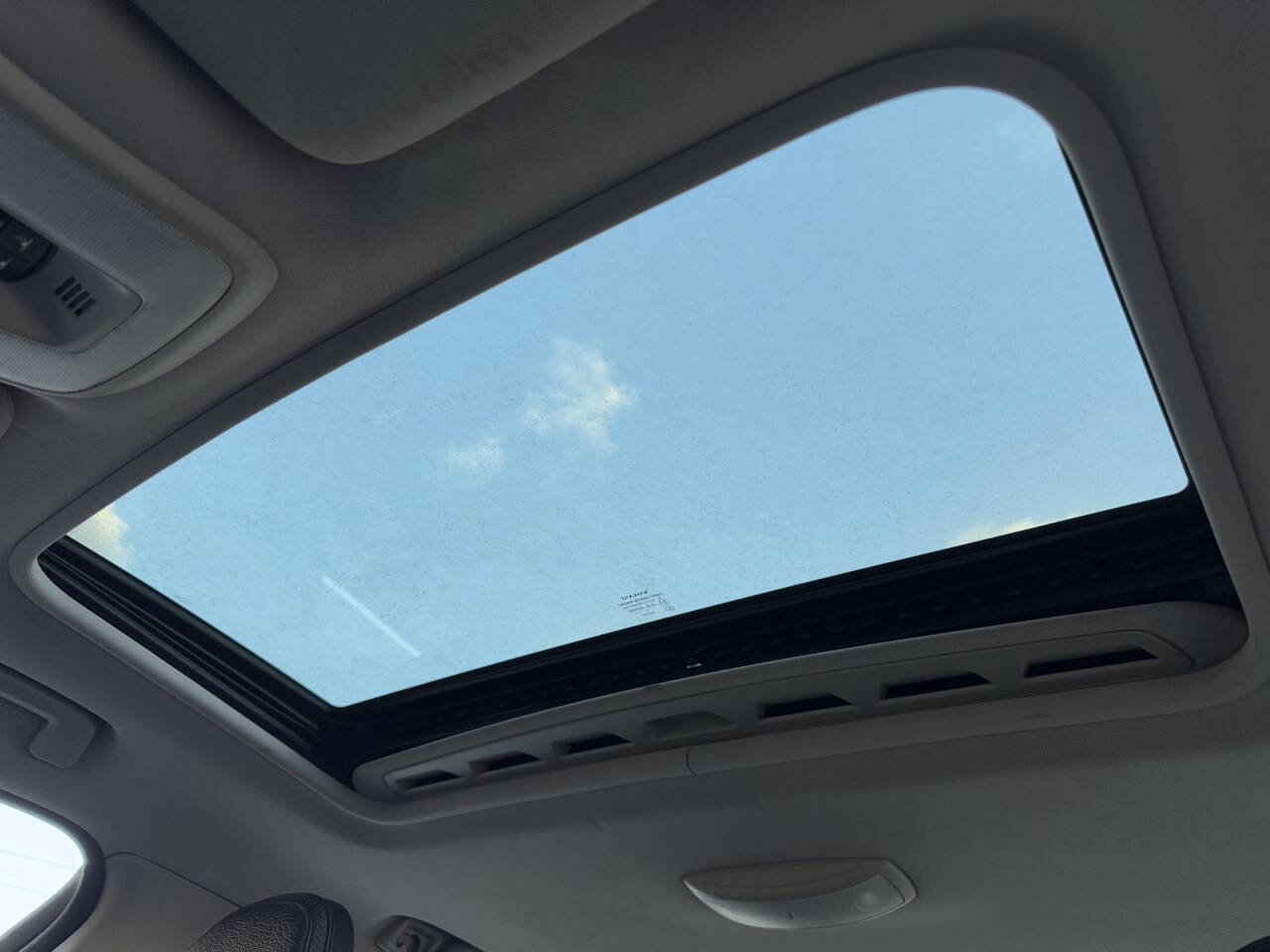 Used 2010 Volvo XC70 3.2 image 23