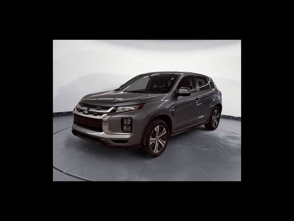Used 2025 Mitsubishi Outlander Sport ES AWD/4WD image 2