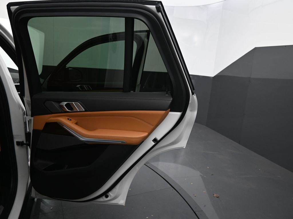 New 2026 BMW X5 xDrive50e AWD/4WD image 29