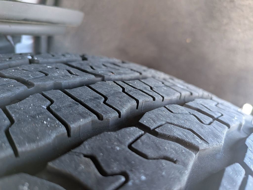 Used 2025 Chevrolet Traverse Z71 w/ Driver Confidence Package image 12