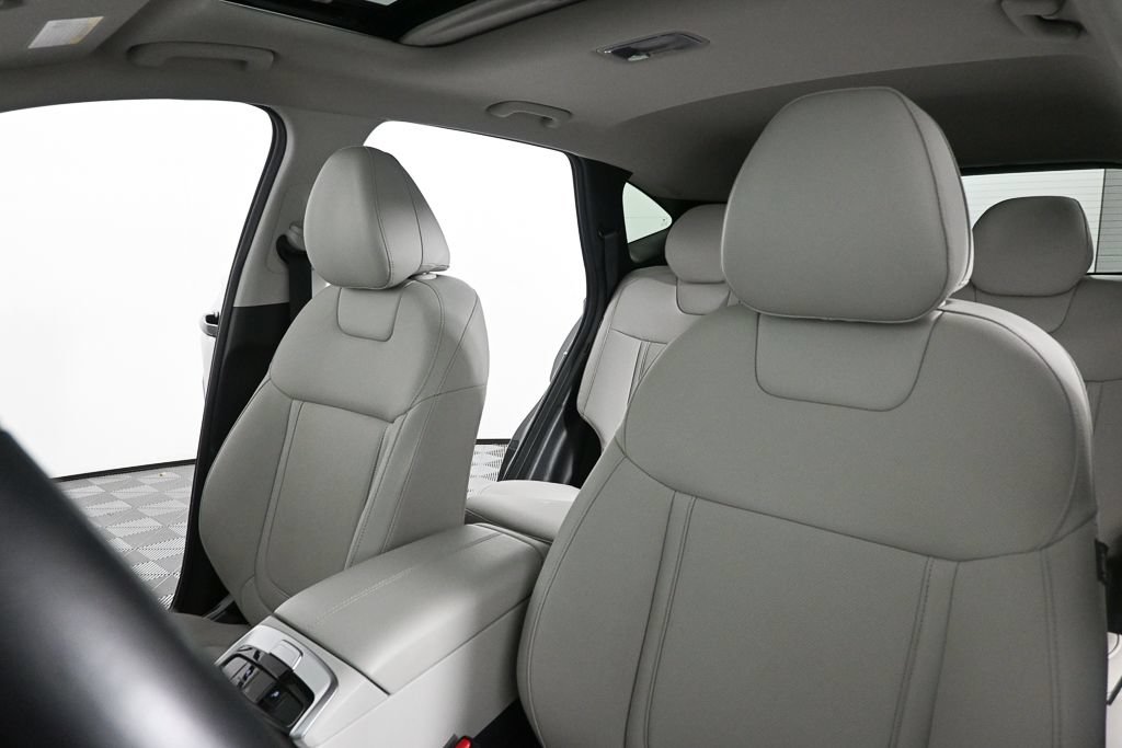 Used 2024 Hyundai Tucson SEL w/ Convenience Package FWD image 5