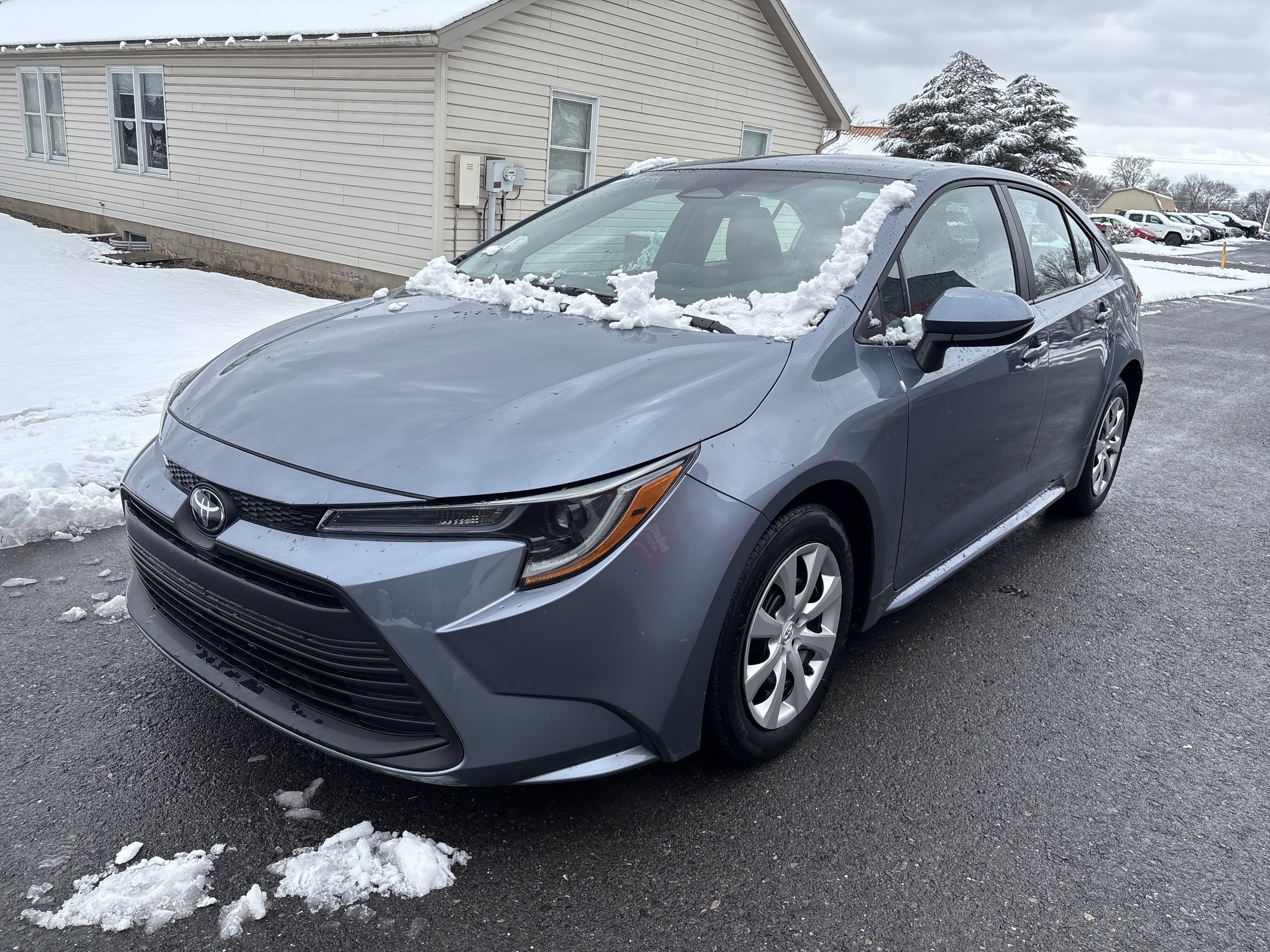 Certified 2025 Toyota Corolla LE image 10