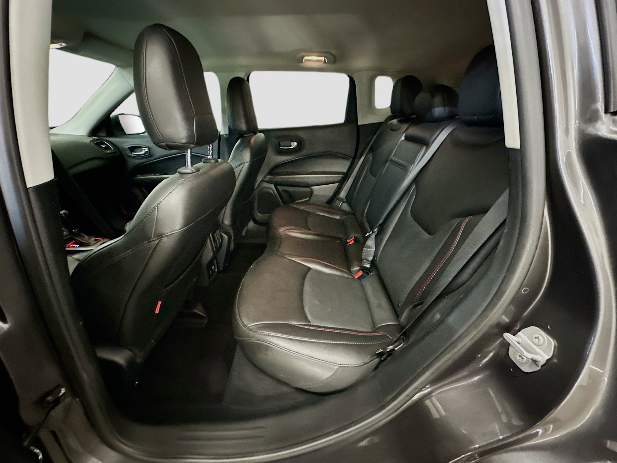 Used 2019 Jeep Compass Trailhawk w/ Leather Interior Group image 28