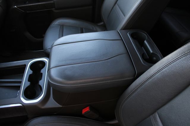 Used 2023 GMC Sierra 2500 Denali w/ Technology Package AWD/4WD image 22