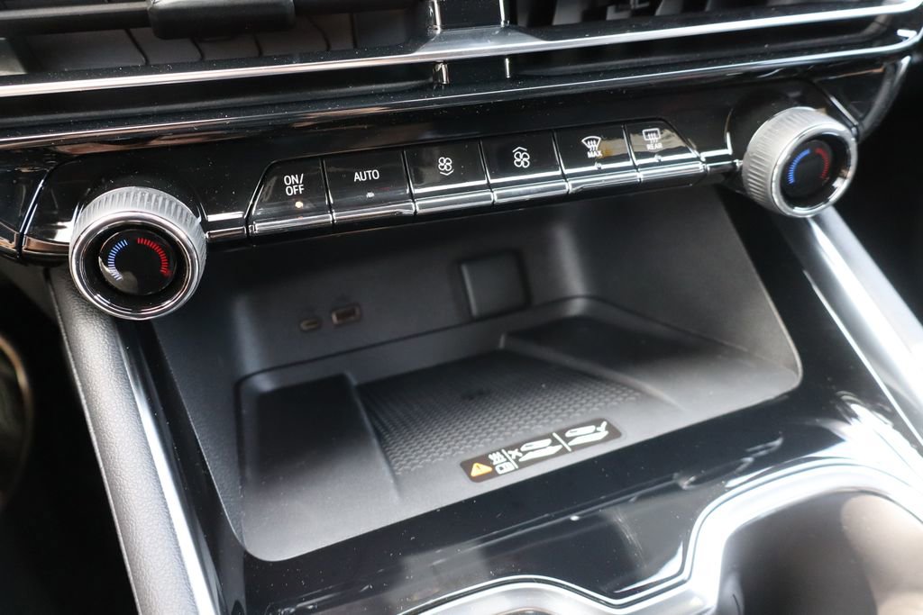 New 2026 Chevrolet Traverse RS AWD/4WD image 29