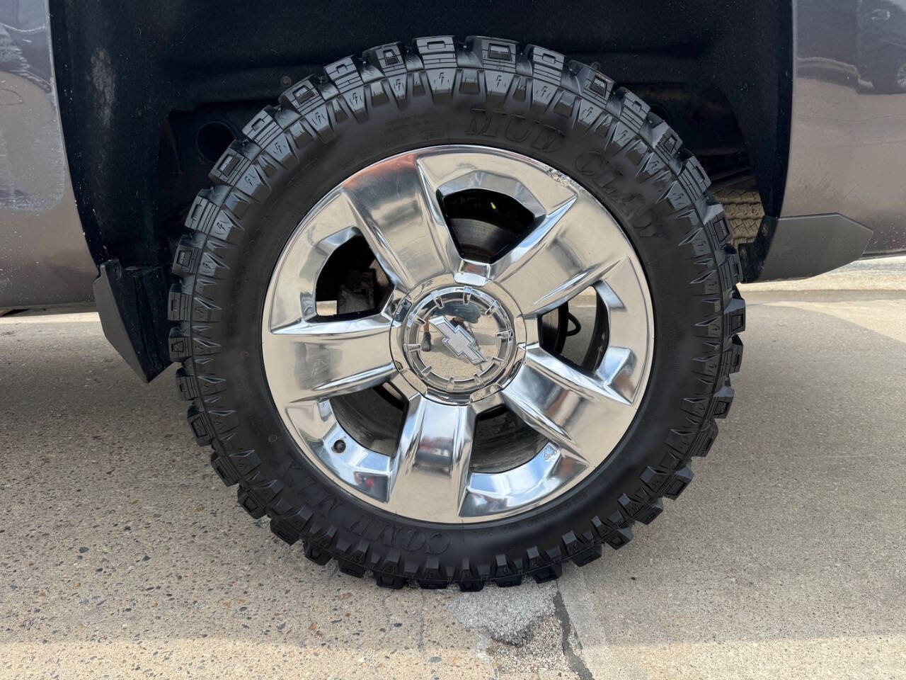 Used 2015 Chevrolet Silverado 1500 LT AWD/4WD image 9