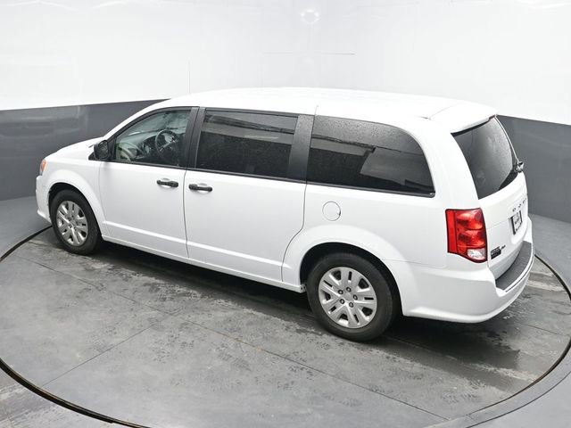 Used 2019 Dodge Grand Caravan SE FWD image 18