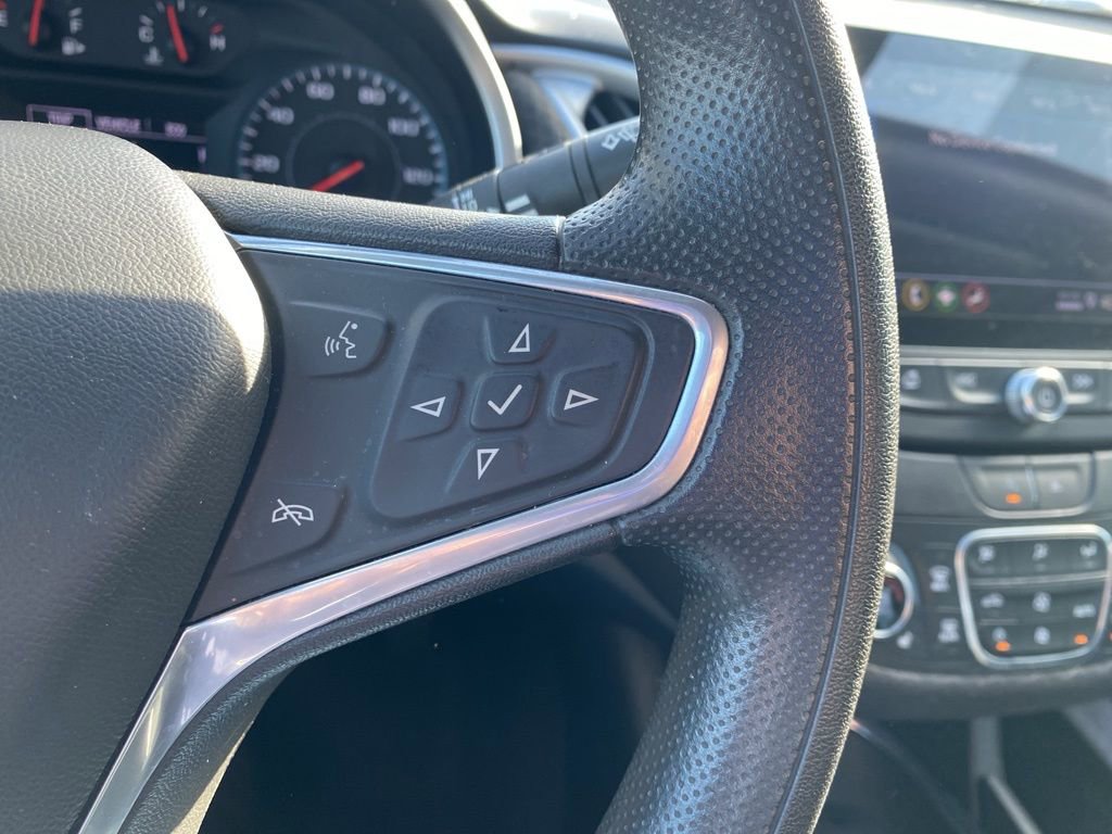 Used 2023 Chevrolet Malibu LT image 10