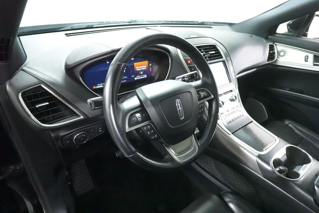 Used 2020 Lincoln Nautilus Reserve AWD/4WD image 26