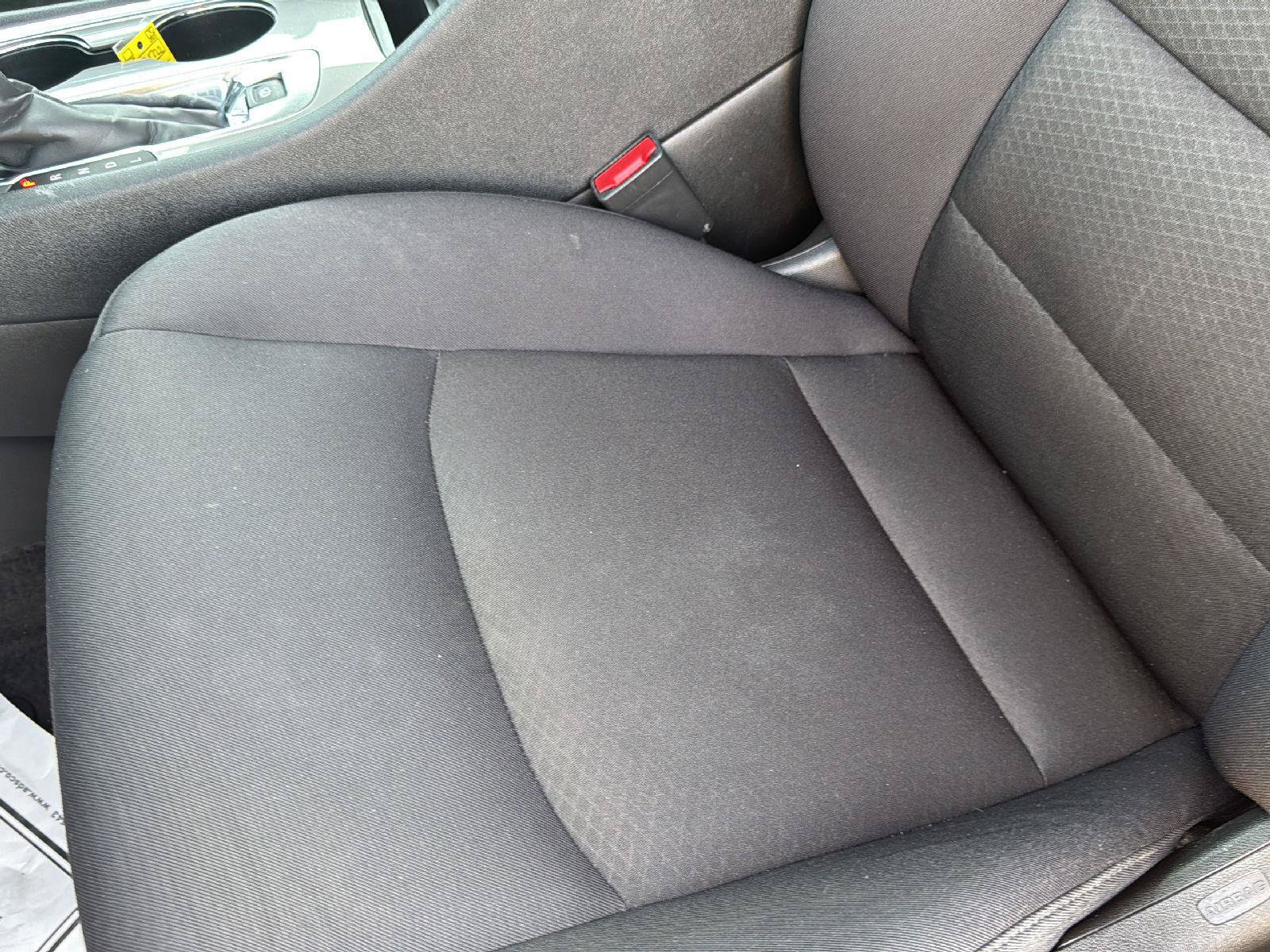Used 2025 Chevrolet Malibu LT FWD image 18
