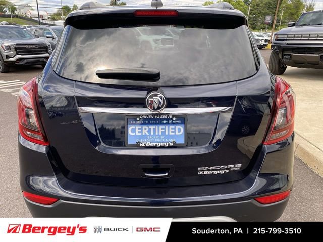 Used 2022 Buick Encore Preferred w/ Safety Package AWD/4WD image 36