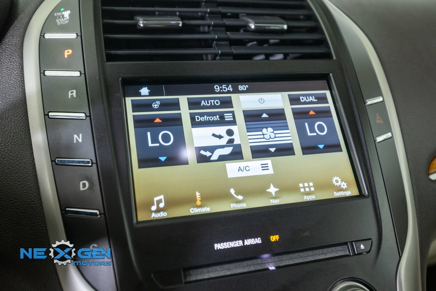 Used 2016 Lincoln MKC Reserve w/ Lincoln MKC Climate Package AWD/4WD image 19