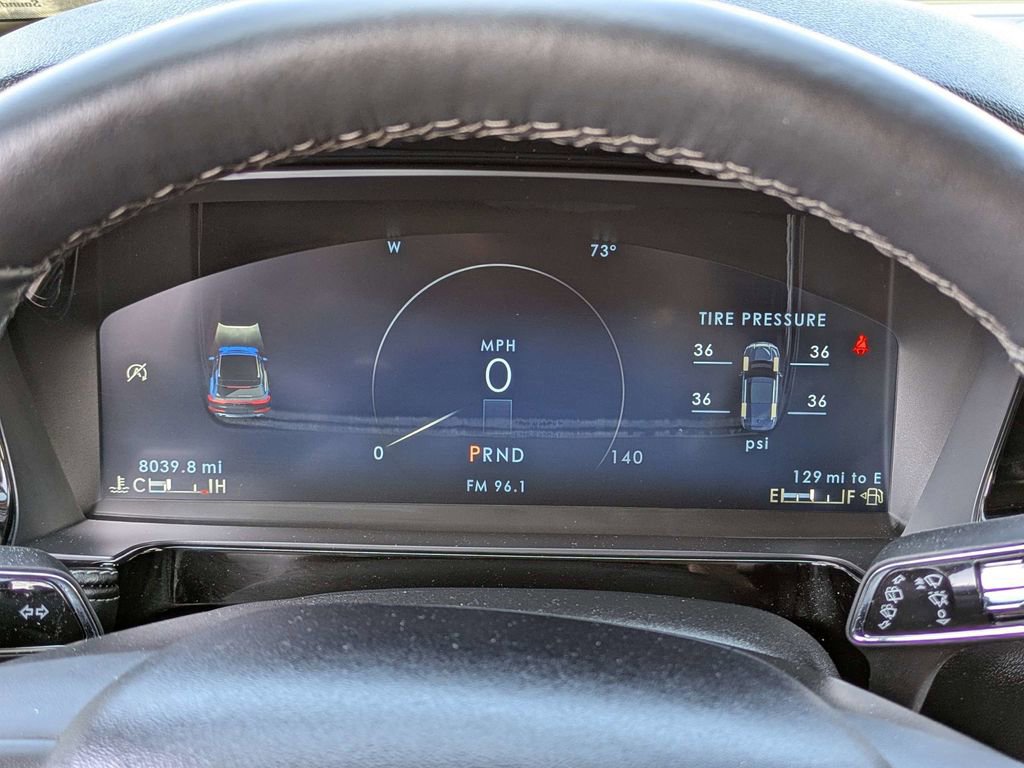 Used 2023 Lincoln Corsair Reserve w/ Equipment Group 201A AWD/4WD image 28