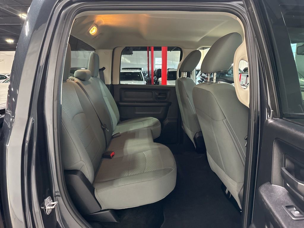 Used 2014 RAM 1500 Express image 32