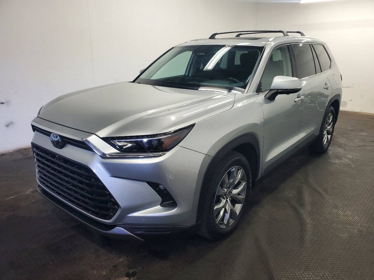 Used 2024 Toyota Grand Highlander AWD