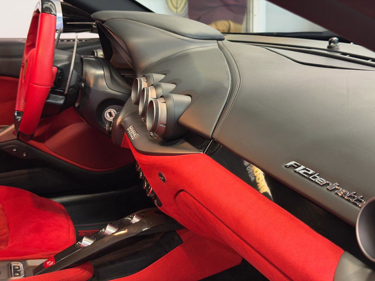 Used 2013 Ferrari F12 Berlinetta RWD image 23