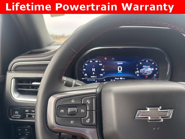 Used 2024 Chevrolet Suburban RST w/ Luxury Package image 14