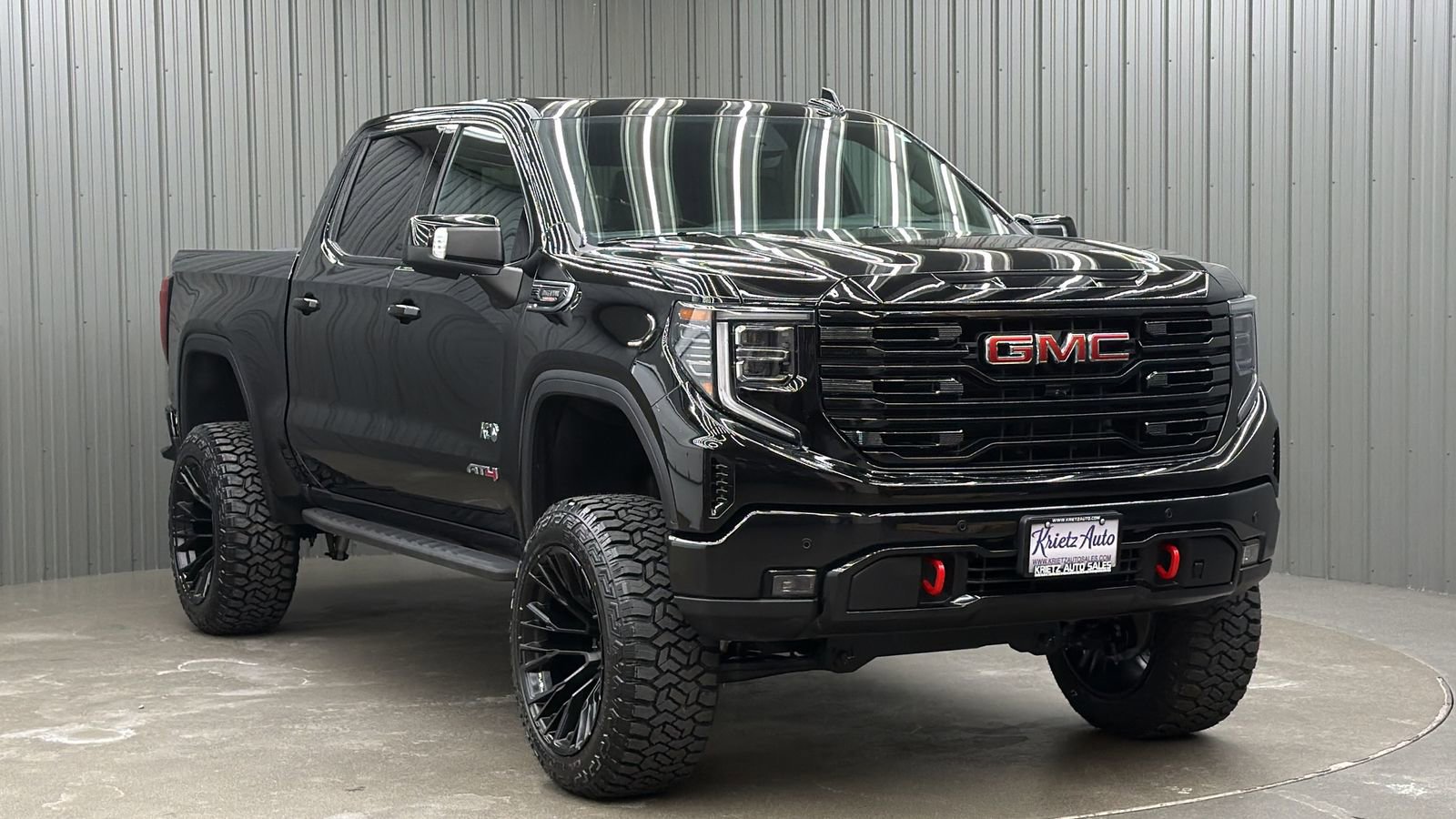 Used 2025 GMC Sierra 1500 AT4 w/ Technology Package image 7