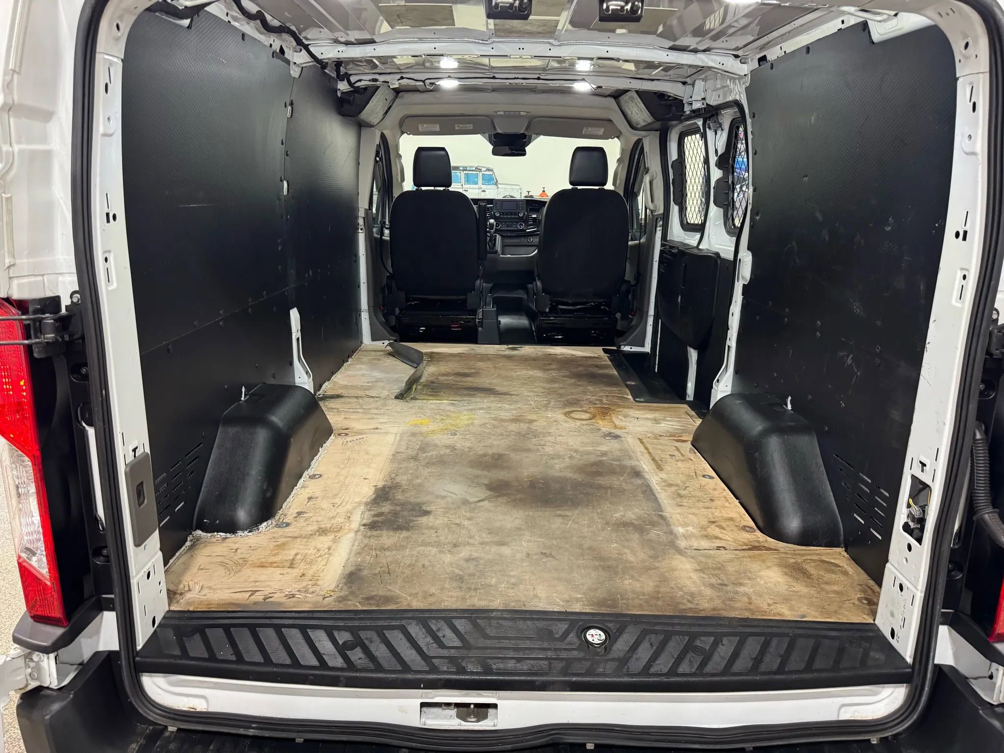 Used 2020 Ford Transit 250 Low Roof w/ Load Area Protection Package image 25