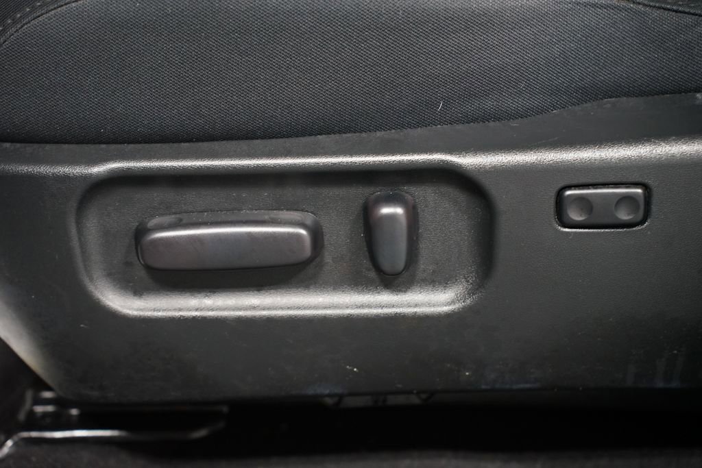 Certified 2023 Toyota Tacoma SR5 image 31