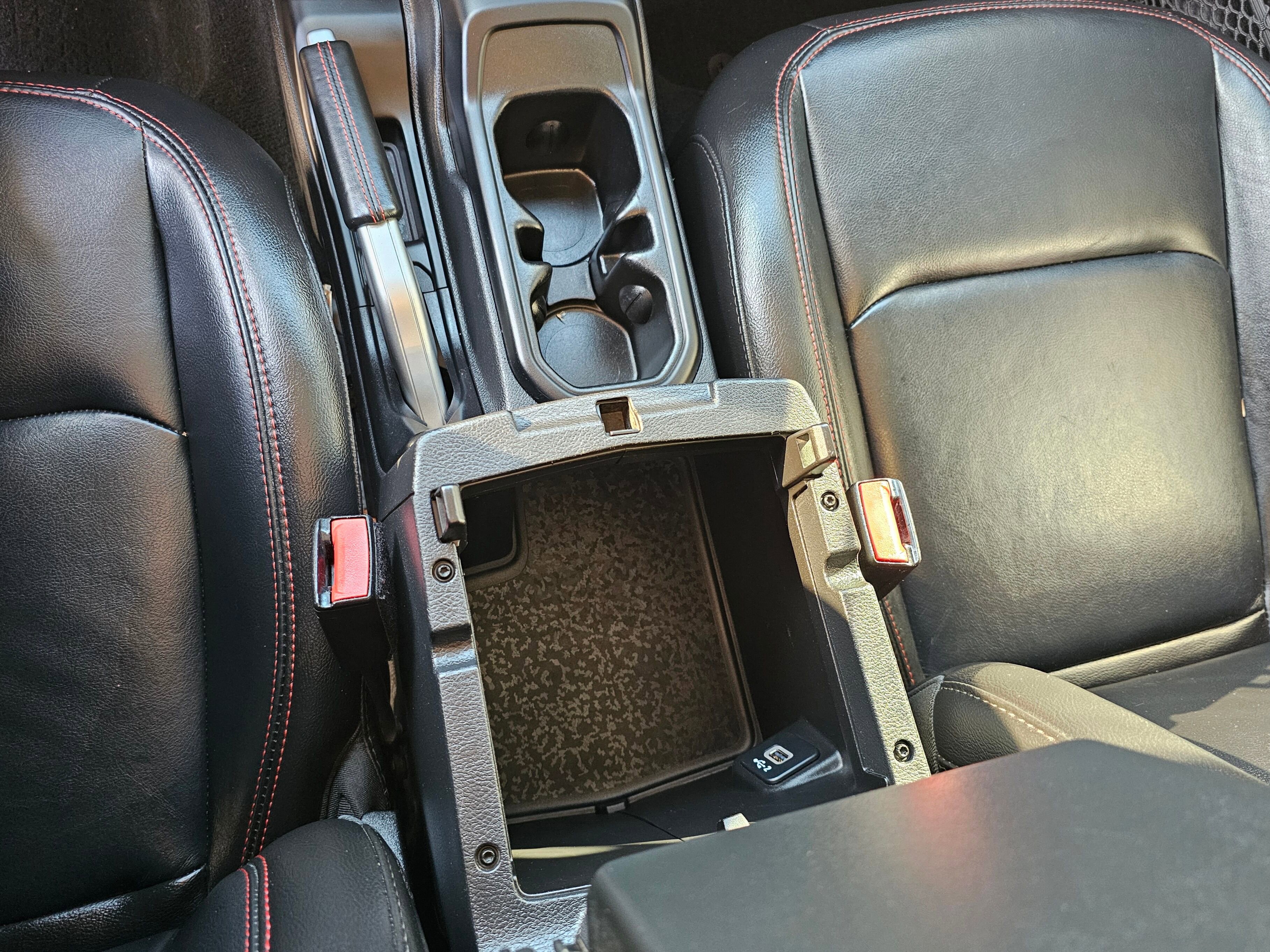 Used 2022 Jeep Gladiator Rubicon w/ LED Lighting Group image 25