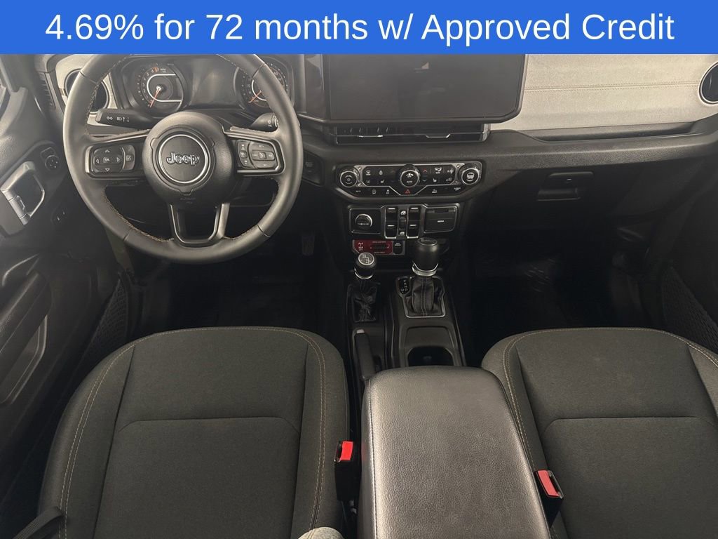 Used 2024 Jeep Gladiator Sport image 18