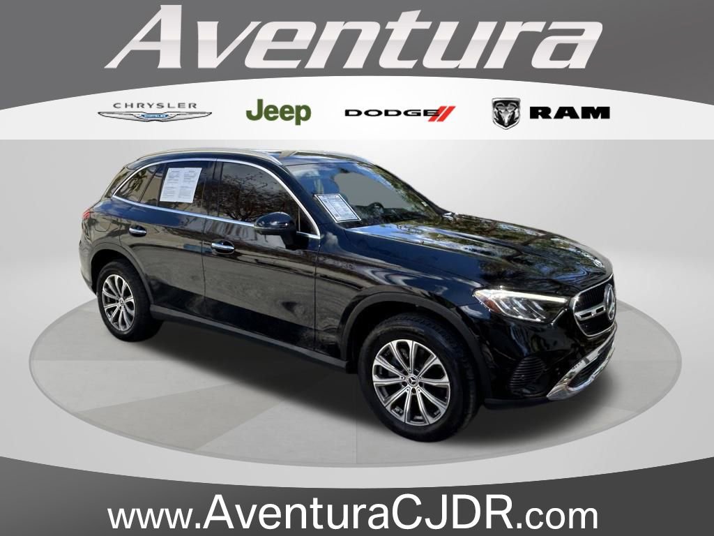 Used 2023 Mercedes-Benz GLC 300 4MATIC w/ Exclusive Trim Package