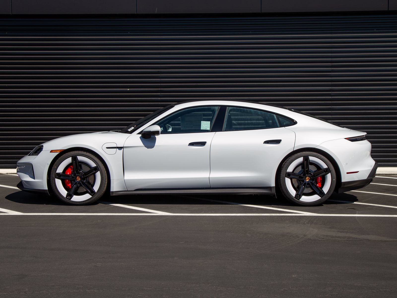 New 2026 Porsche Taycan 4S AWD/4WD image 2
