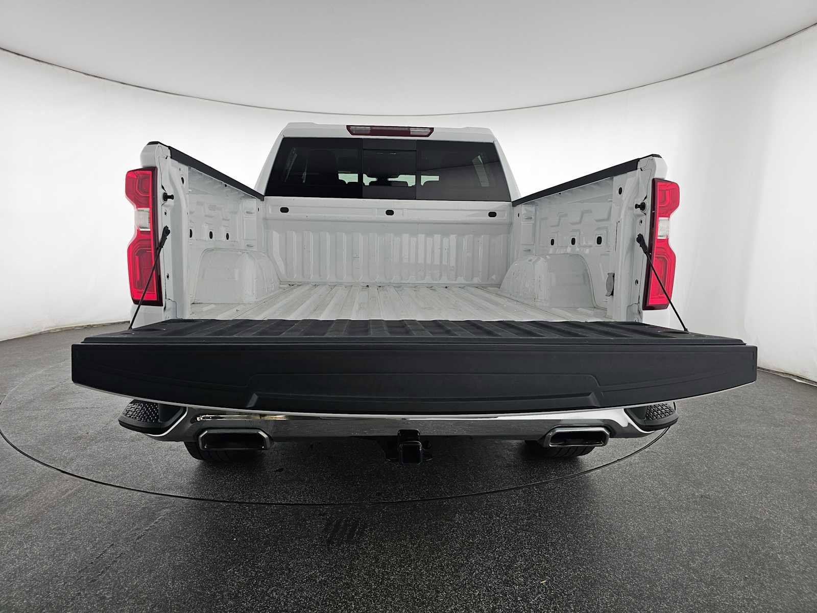 Used 2022 Chevrolet Silverado 1500 LTZ w/ LTZ Premium Package image 28