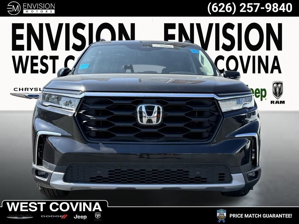 Used 2025 Honda Pilot Touring