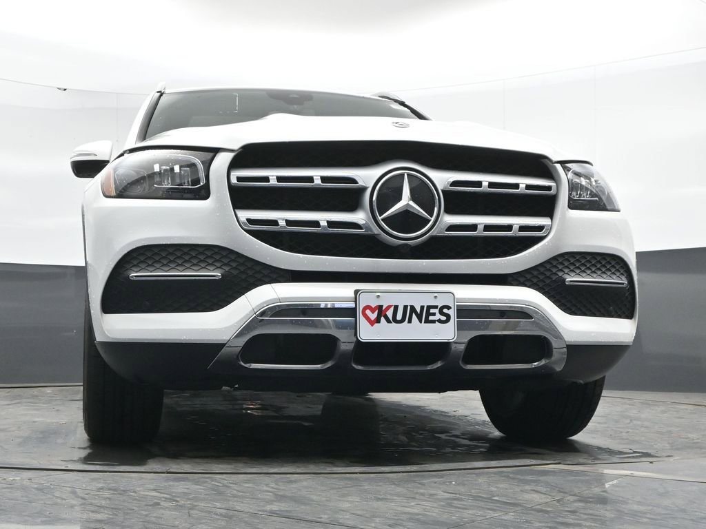 Used 2022 Mercedes-Benz GLS 450 4MATIC image 46