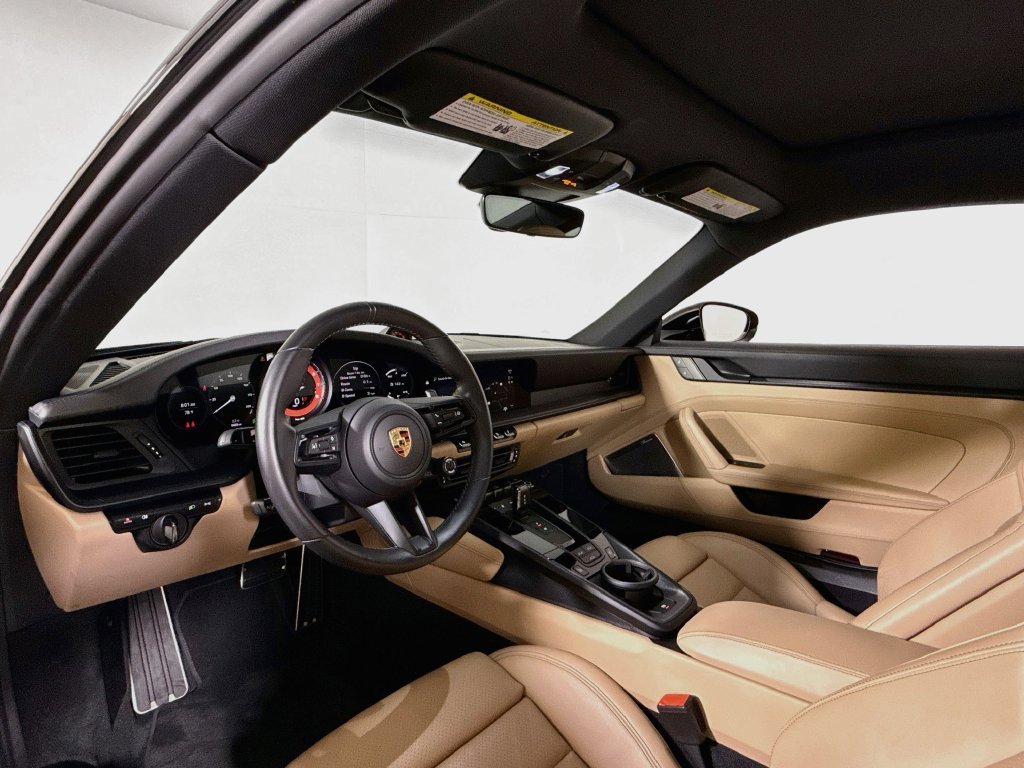 Certified 2024 Porsche 911 Carrera GTS RWD image 11