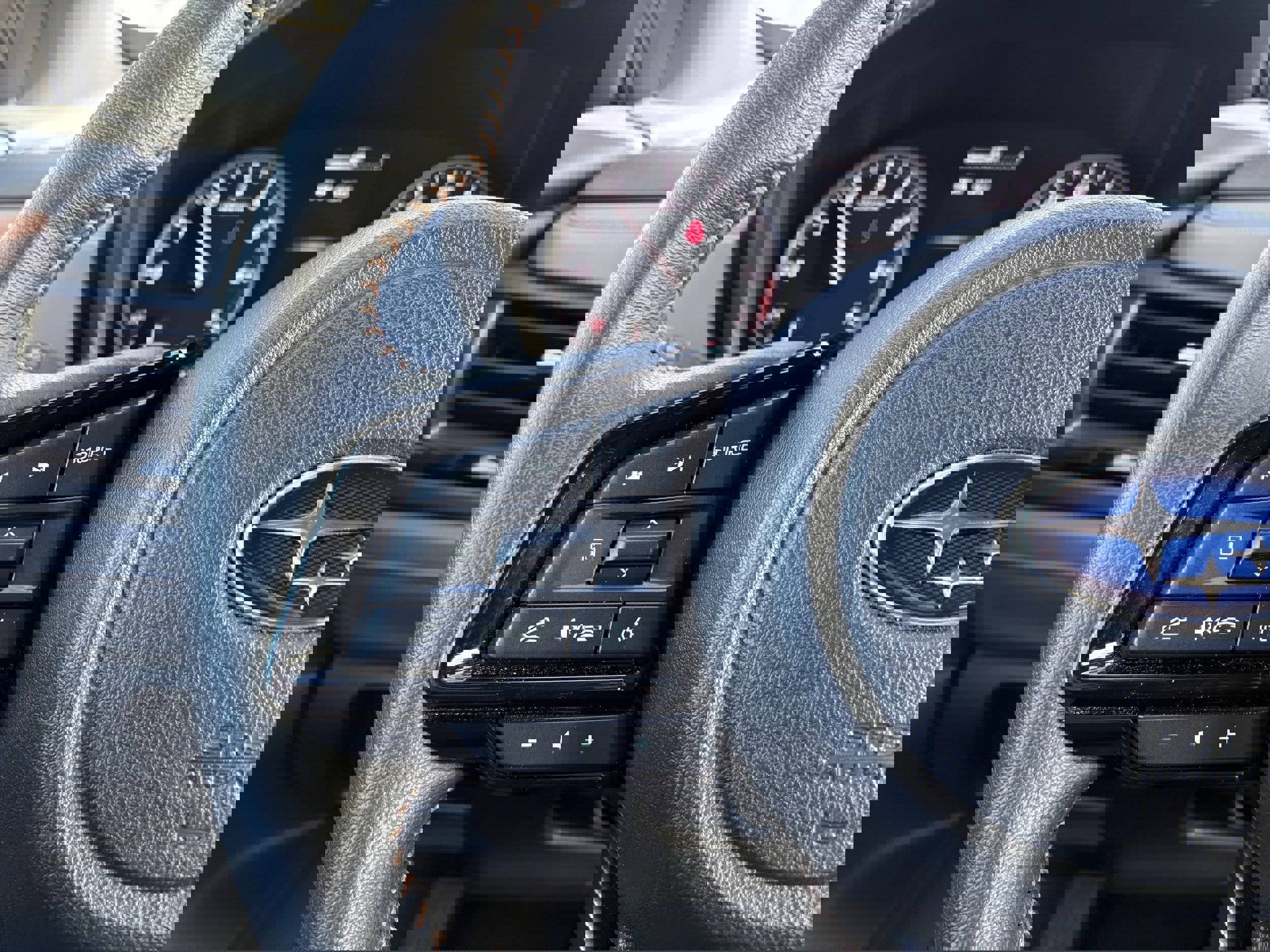 Used 2025 Subaru Forester Sport w/ Popular Package #2 image 15