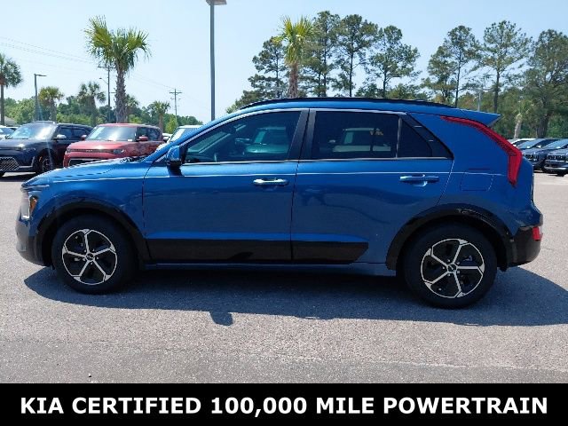 Certified 2025 Kia Niro SX FWD image 8