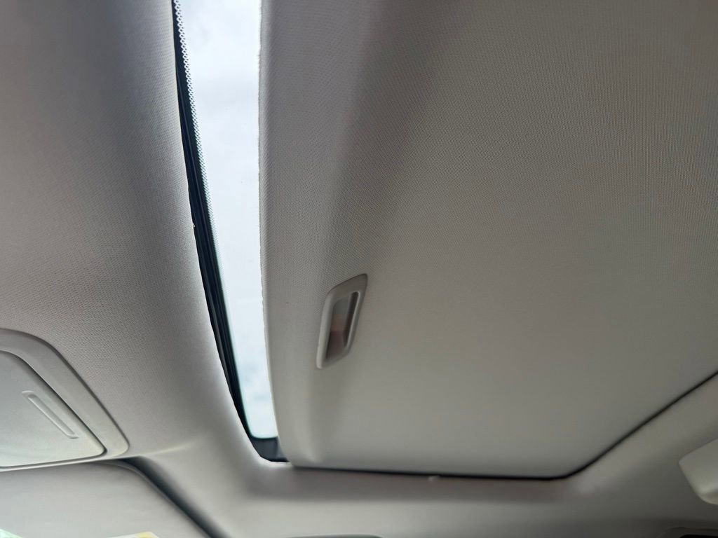 Certified 2026 Honda Odyssey Touring image 34